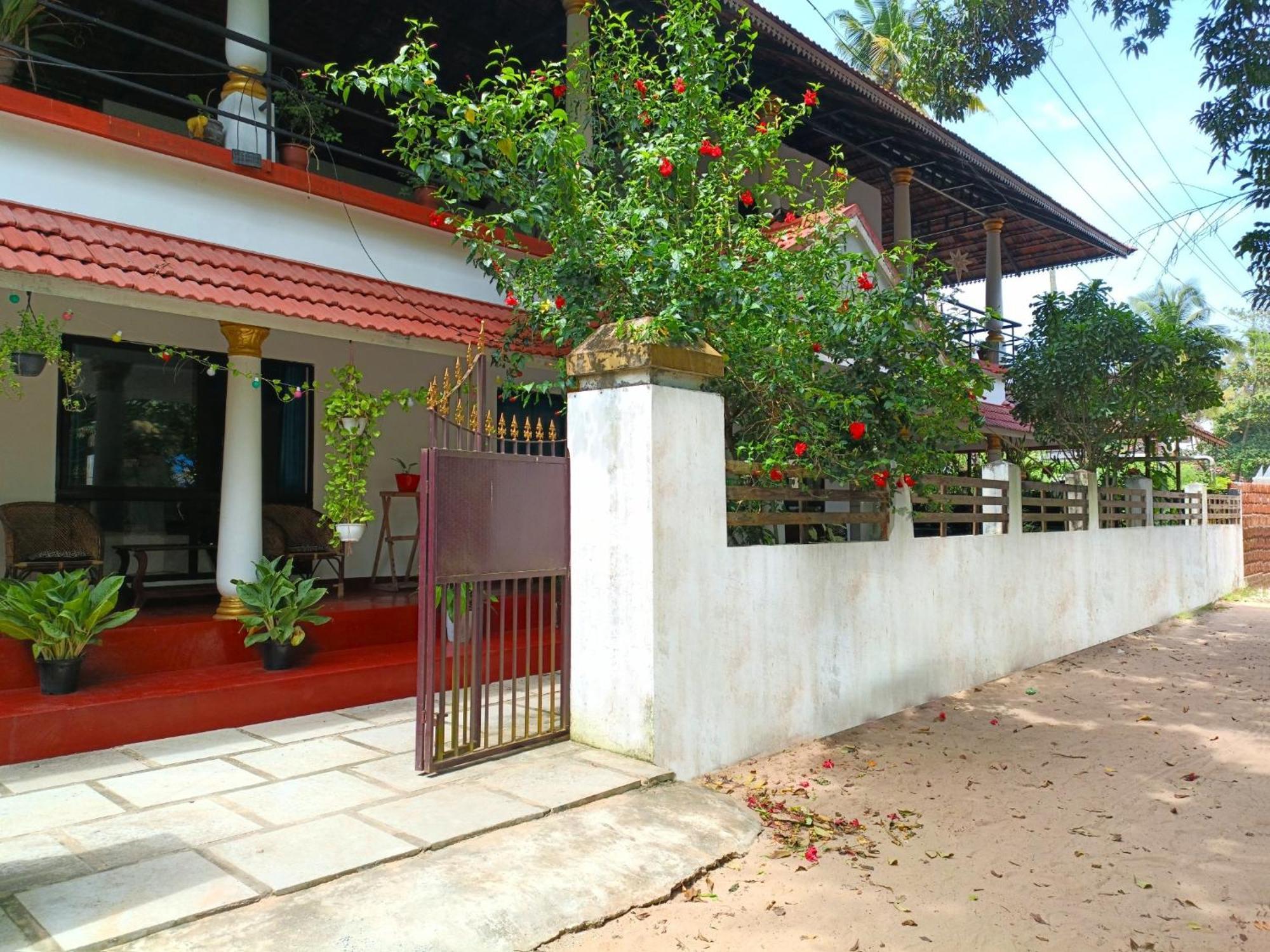 Marari Beach Cleetus Homestay Mararikulam Ngoại thất bức ảnh