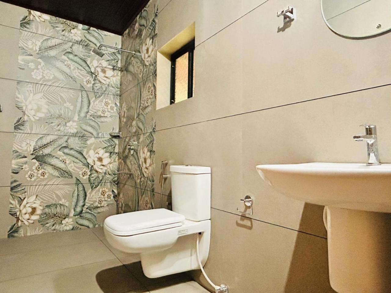 Marari Beach Cleetus Homestay Mararikulam Ngoại thất bức ảnh